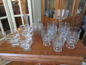 lot 442 image: CRATE & BARREL DESSERT GLASSES, COMPOTE DISHES AND MORE