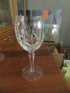 lot 457 image: CRYSTAL STEMMED WINE GLASSES