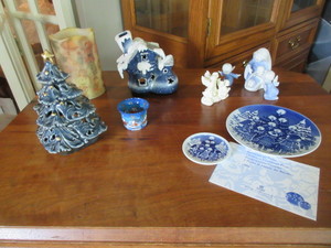 lot 554 image: LEFTON AND ROYAL COPENHAGEN CHRISTMAS ITEMS AND MORE