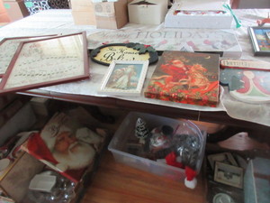 lot 567 image: CHRISTMAS ART