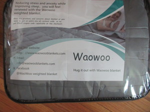 lot 316 image: WAOWOO WEIGHTED BLANKET IN QUEEN SIZE - NEW