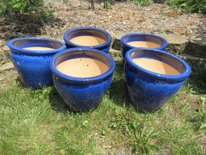 lot 705 image: SUNNYDAZE YARD DECOR