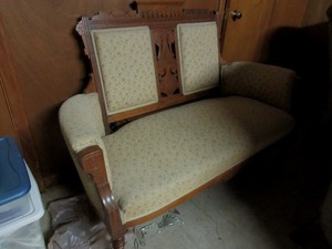 lot 179 image: ANTIQUE SETTEE