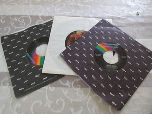 lot 328 image: ASSORTED 45s MOST ARE IN ORIGINAL SLEEVES AND SOME ARE UNIQUE LABELS