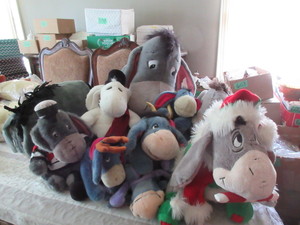 lot 333 image: EEYORE STUFFED ANIMALS