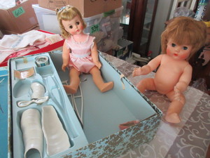 lot 359 image: MARYBEL DOLL AND HORSEMAN DOLL