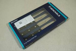 lot 43 image: Henkels 4-Piece Steak Knife Set