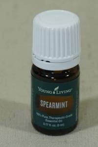 lot 51 image: Young Living Spearmint Essential Oil 5ml