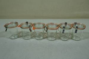 lot 65 image: 6 Weck 760 Mini Mold Jars