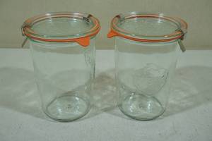 lot 108 image: 2 Weck Mold Jars 850ml