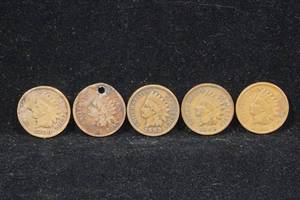 lot 143 image: 5 US Indian Head Cent Coins