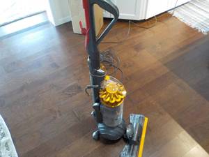 Dyson Ball Vacuum Cleaner - Factory...
