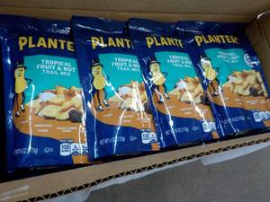 12 - 6 oz Bags Planters Trail Mix ...