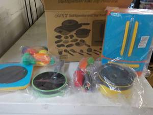 Joyin Refrigerator and Toy Set...