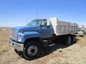 lot 12 image: 1993 GMC Top Kick Dump Truck (updated description)