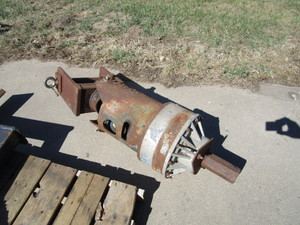 lot 23 image: Hydraulic Post Hole Auger Power Unit