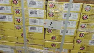25 Boxes 595 SQ FEET  Grey Oak 7 mm T x 8 in. W Laminate Wood Flooring (23.9 sqftcase)   Model #  360731-00375  UPC Code #  846184004430