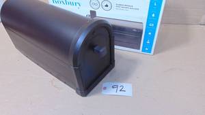 Roxbury Rubbed Bronze, Large, Steel, Post Mount Mailbox Door needs a screw