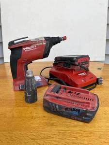lot 9 image: Hilti 03474878 SD-4500-A18 CPC Compact Cordless High Speed Drywall Screwdriver