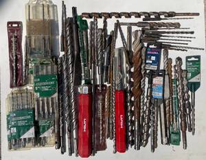 lot 10 image: Very Large lot of Hammer Drill bits