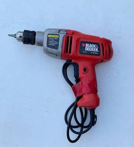 lot 43 image: Black & Decker Drill