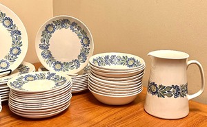 Vintage Figgjo Tor Viking Dish Set