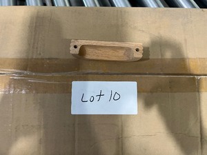 LOT OF 500 RED OAK DRAWER DOOR PULLS