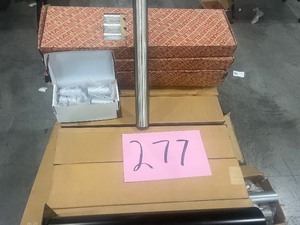 PALLET OF TABLE LEGS