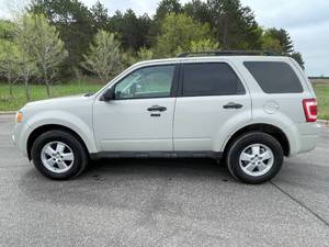 2009 Ford Escape XLT - AWD