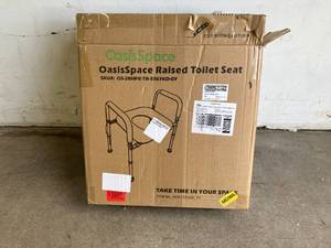 lot 153 image: OasisSpace Stand Alone Heavy Duty Raised Toilet Seat