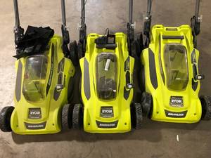 Lot of  Assorted Lawn Mowers Customer Returns See Pictures