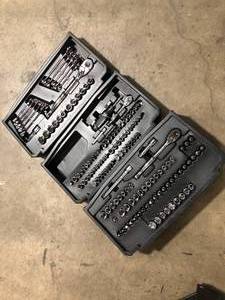 Mechanics Tool Set Customer Returns See Pictures