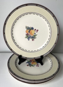 lot 165 image: Mikasa Intaglio Garden Harvest Dishware