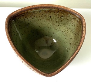 lot 262 image: Signed Art Pottery Bowl