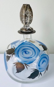 lot 264 image: Hues of Light Blues including Fenton & Williams Sonoma