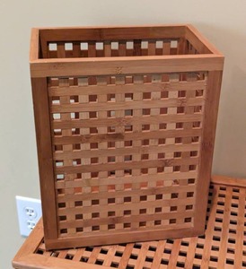 lot 237 image: Coordinating Lattice Wood Hamper, Waste Bin and Tissue Box