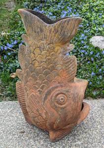 lot 211 image: Terracotta Fish Planter