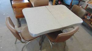 Chrome table and 4 chairs