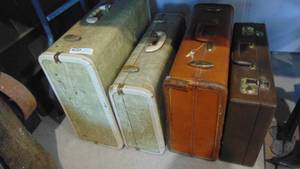 4-Vintage suitcases