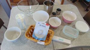 Misc kitchen ware