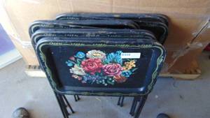 4- Vintage tv trays