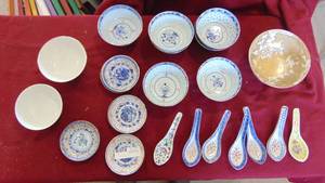 Oriental soup and bowls