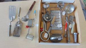 Lot of misc vintage kitchen items