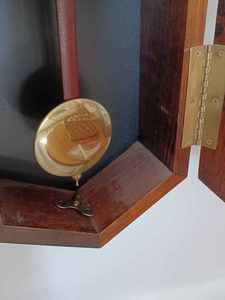 lot 1 image: Vintage Regulator A Wall Clock 21.5-inches tall X 12-inches wideX 4-inches deep, has Key and is in Working Condition
