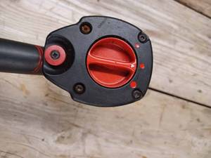 lot 97 image: Earthquake Half-inch Air Impact Gun