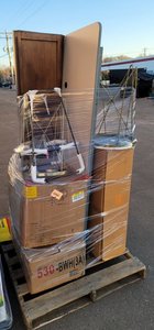lot 703 image: Pallet of Salvage and Miscellaneous Furniture Parts
