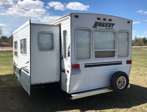 2004 Keystone Hornet Camper