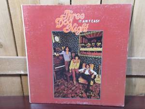 Three Dog Night - It Aint Easy - 1970 - Vinyl Record