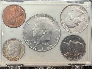 GROUP OF 2 SILVER US MINT SETS 1964 X 2