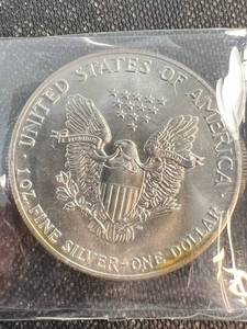 1987 AMERICAN SILVER EAGLE 1 TROY OZ .999 FINE SILVER